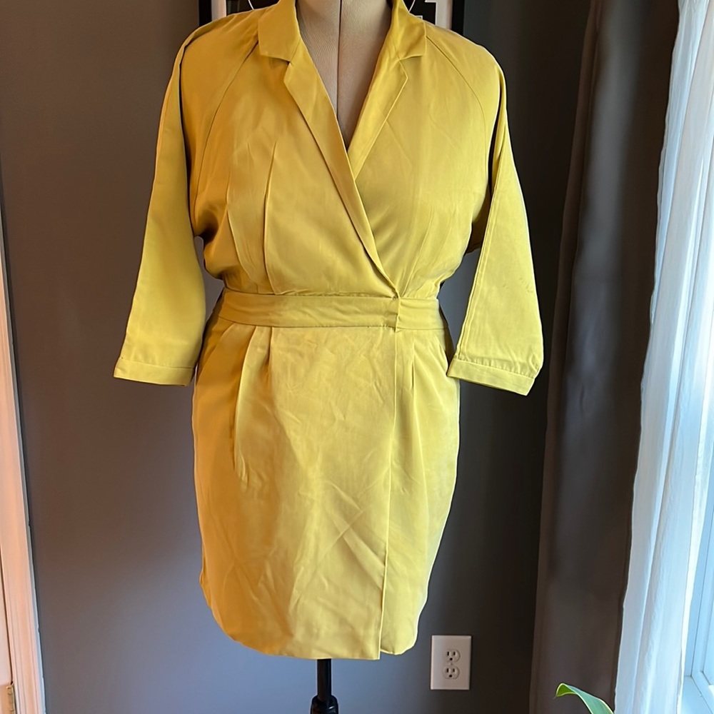 J.Crew: Vintage, mustard yellow dress, silk, size: 8. pristine condition